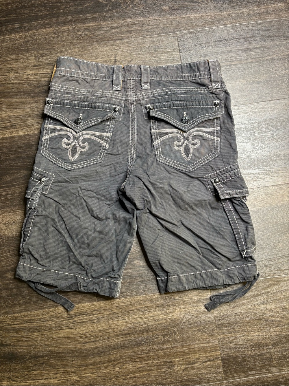 VTG Y2K Rock Revival Classic Cargo Shorts Black Men's Size 32